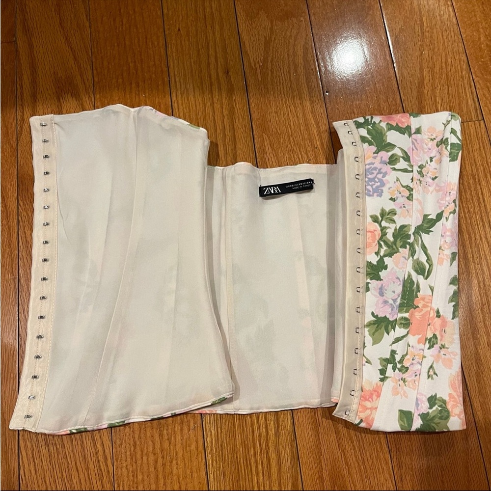 Floral Corset Top - Picture 3 of 3